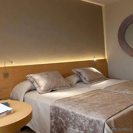 M.a. Congresos Hotell 4*